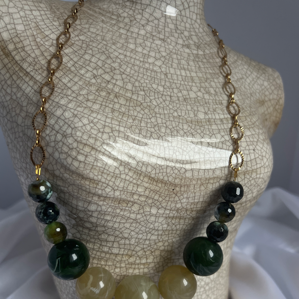 Collier "Vertue" en acier inoxydable et perles