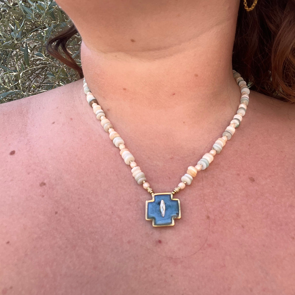 Collier "Malte" en perle heshi