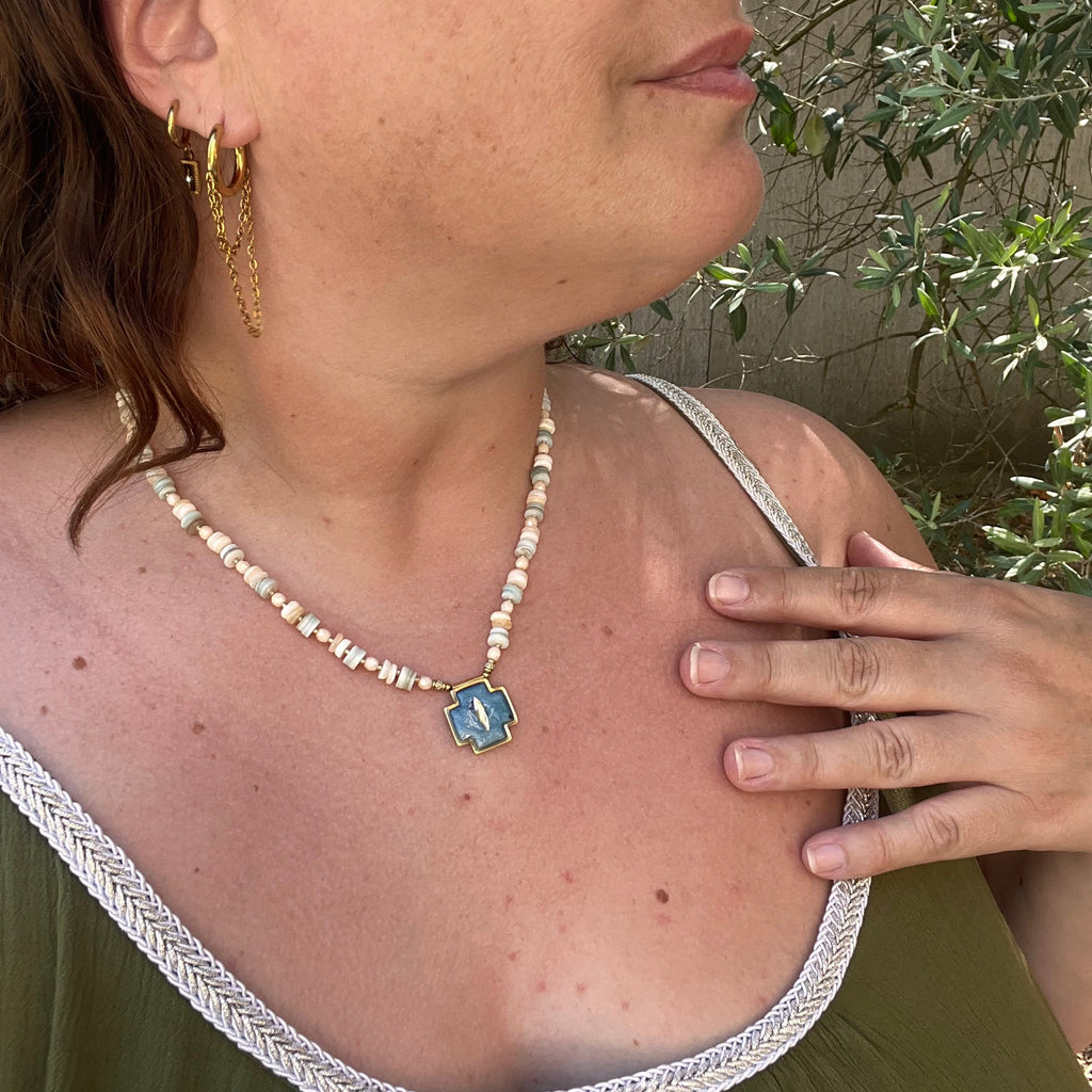 Collier "Malte" en perle heshi