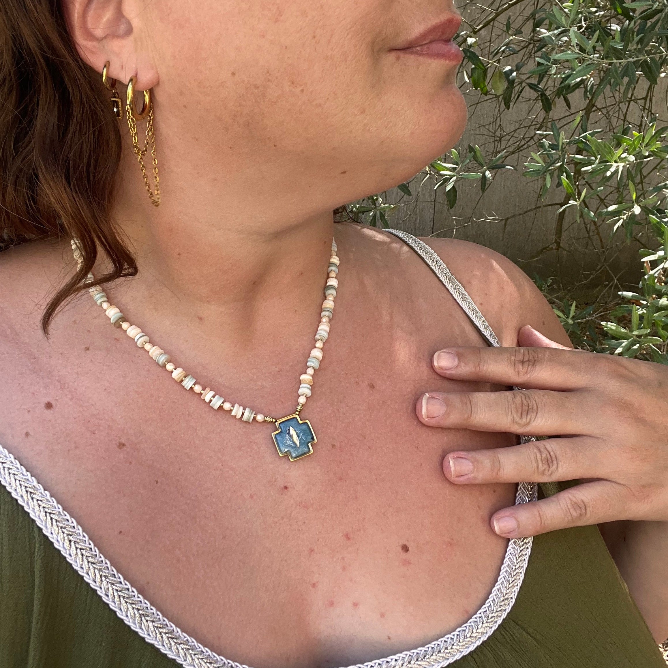 Collier "Malte" en perle heshi