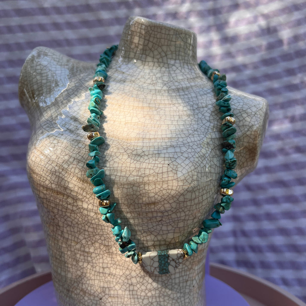 Collier "Chips" en perles