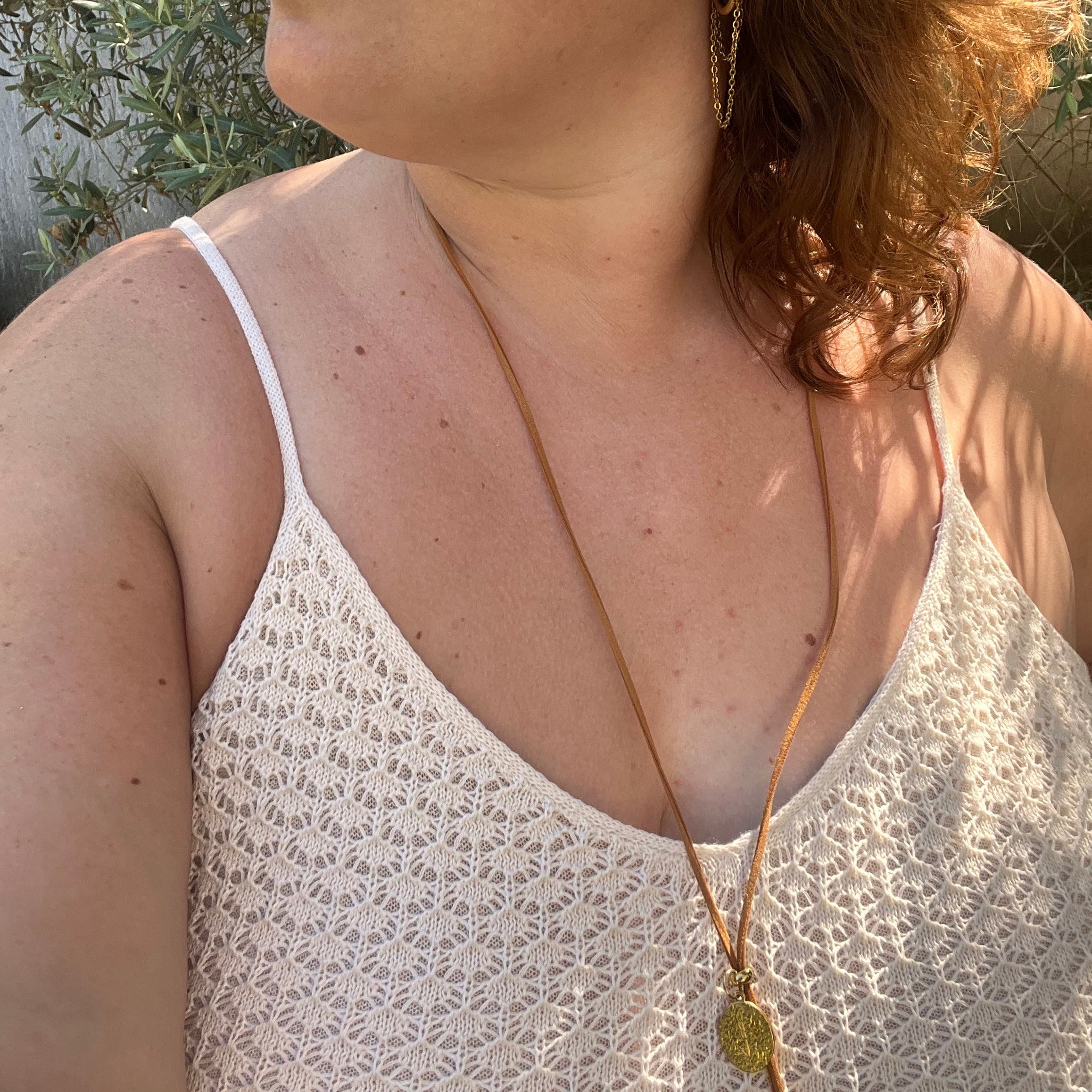 Collier "Pashmina" en cordon daim