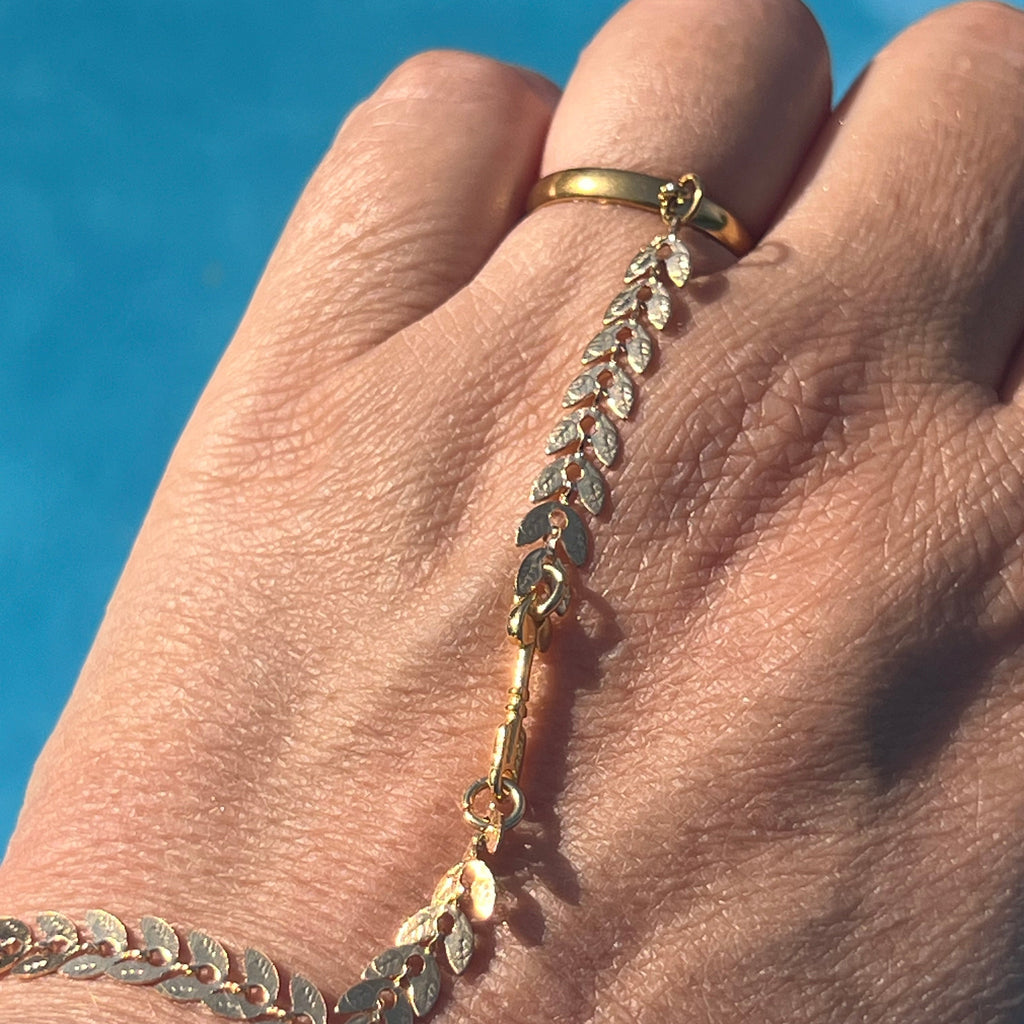 Bijou de main "Olympe" en acier inoxydable