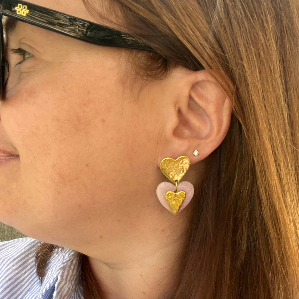 Boucles d'oreilles "Cœur nacré" en argile polymère